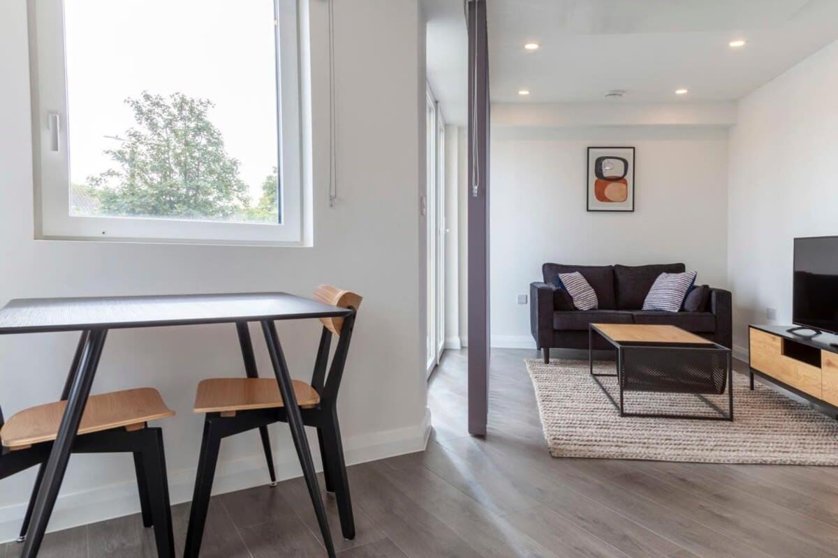 Lovely 1 Bedroom Apartment In Ashford Ашфорд Екстер'єр фото
